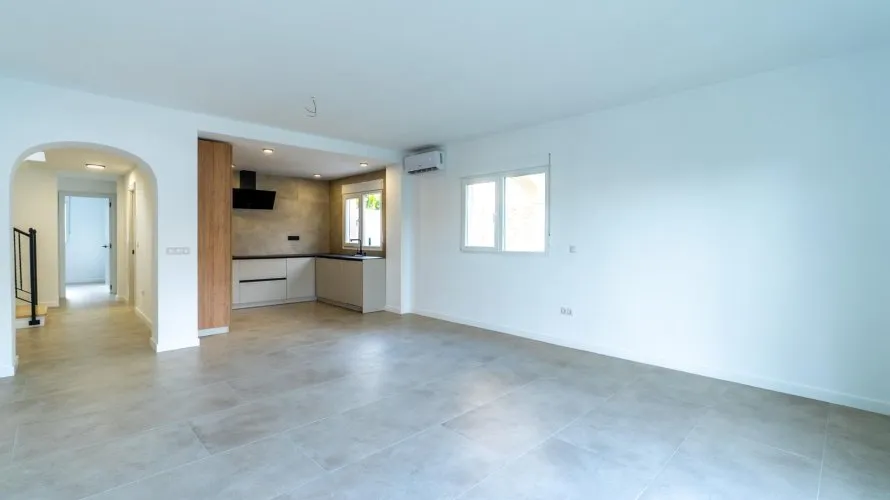 3 bedrooms apartment for sale, El Campello, Spain No. 237 № 11