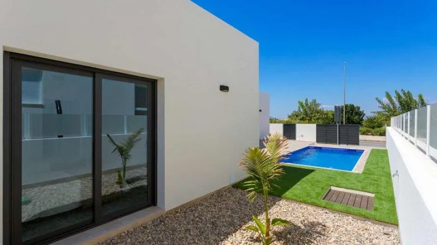 3 bedrooms villa for sale, Daya Nueva, Spain No. 275 № 25