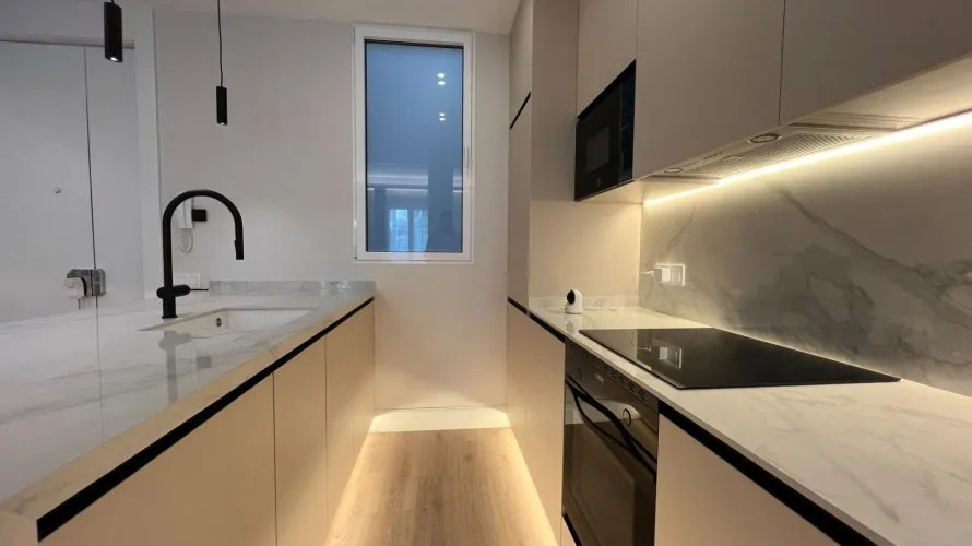 2 bedrooms apartment for sale, Madrid, Spain No. 849 № 7