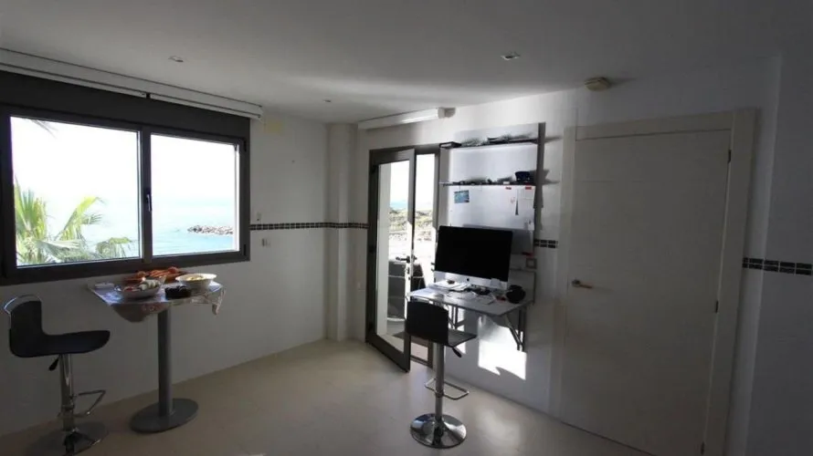 260m² apartment for sale, El Mascarat, Spain No. 914 № 4