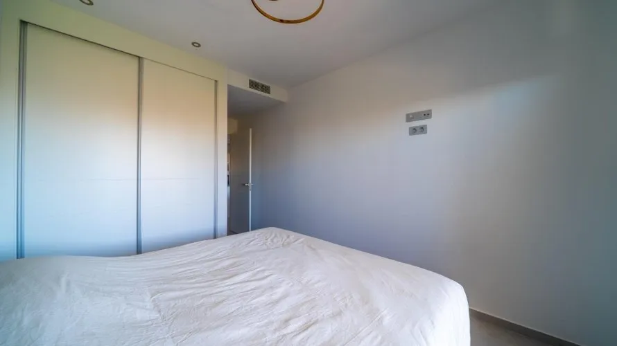 2 bedrooms apartment for sale, Benidorm, Spain No. 919 № 10