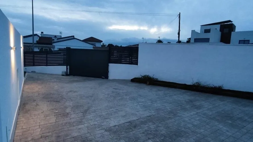 3 bedrooms villa for sale, Ciudad Quesada, Spain No. 125 № 22