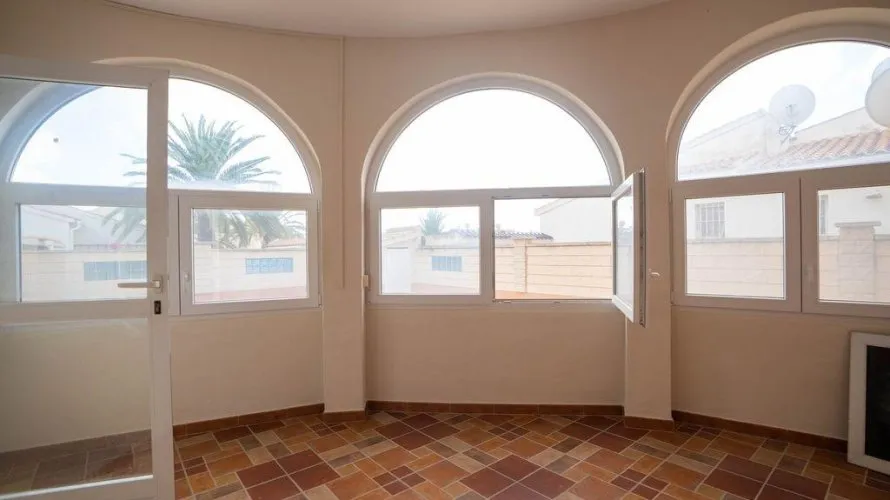 4 bedrooms villa for sale, Alicante, Spain No. 831 № 13