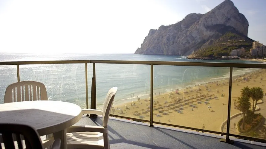 3 bedrooms apartment for sale, Calpe, Spain No. 379 № 11