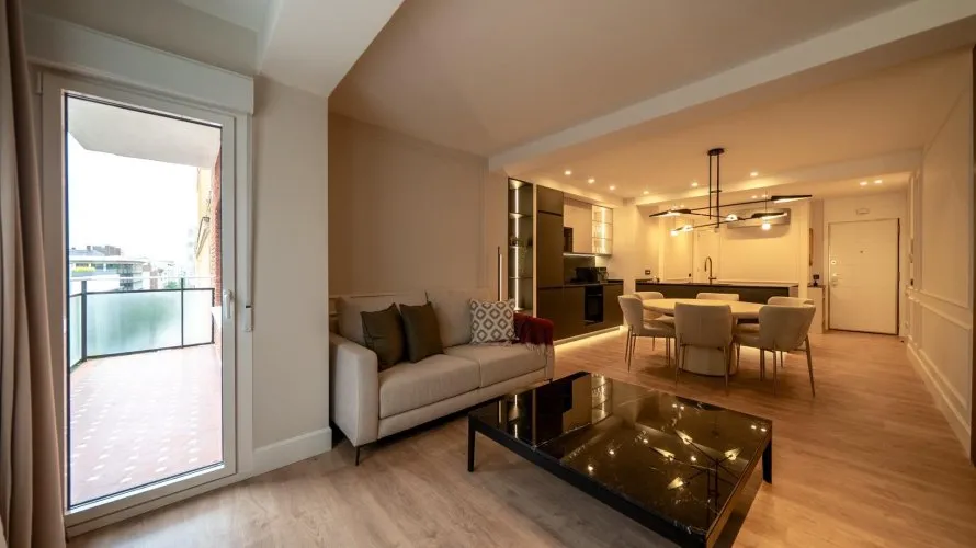 3 bedrooms apartment for sale, Madrid, Spain No. 158 № 2