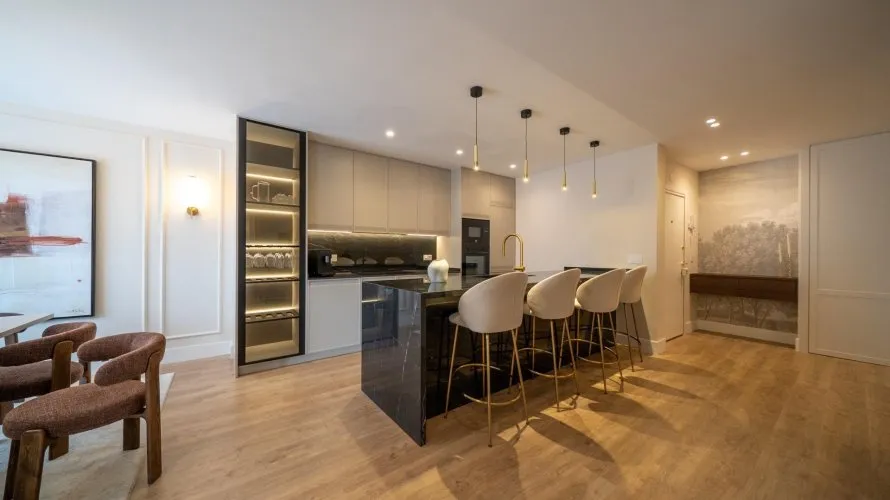 3 bedrooms apartment for sale, Madrid, Spain No. 921 № 9