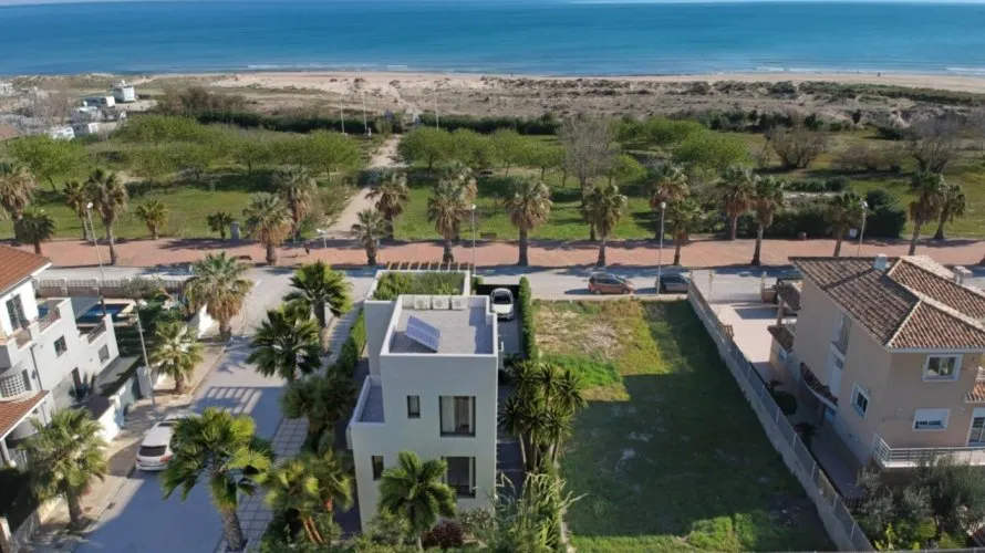 5 bedrooms apartment for sale, Oliva, Spain No. 312
