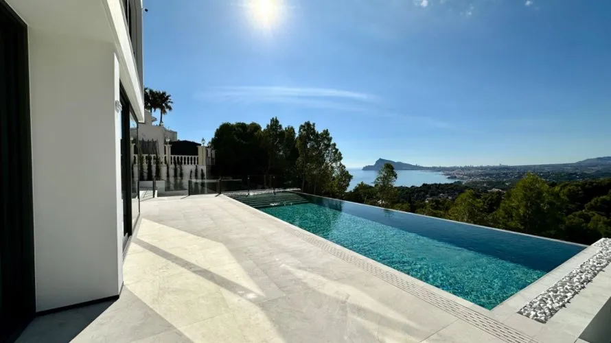5 bedrooms villa for sale, Zona Altea Hills, Spain No. 112 № 8