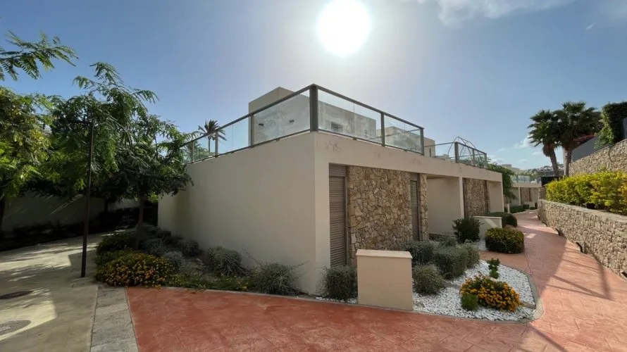 3 bedrooms apartment for sale, Villajoyosa, Spain No. 380 № 20