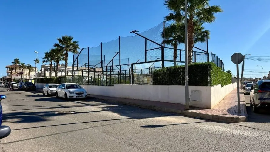 4 bedrooms villa for sale, Playa Flamenca II, Spain No. 169 № 20