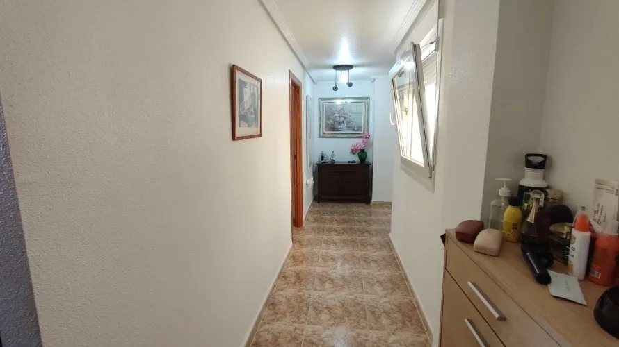 1 bedroom penthouse for sale, Torrevieja, Spain No. 124 № 21