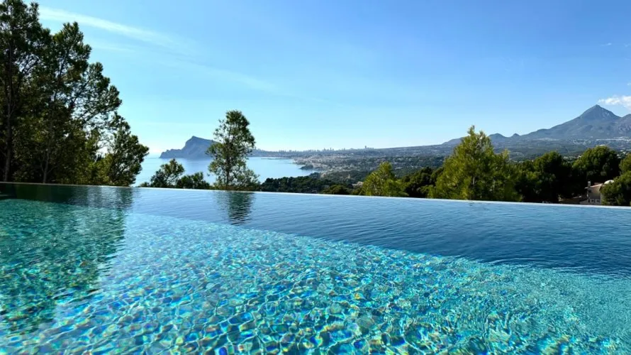 5 bedrooms villa for sale, Zona Altea Hills, Spain No. 112 № 2