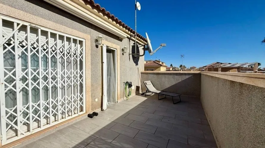 4 bedrooms villa for sale, Playa Flamenca II, Spain No. 169 № 8