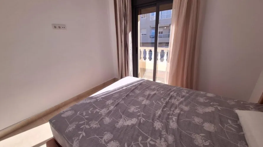 3 bedrooms house for sale, Torrevieja, Spain No. 940 № 18