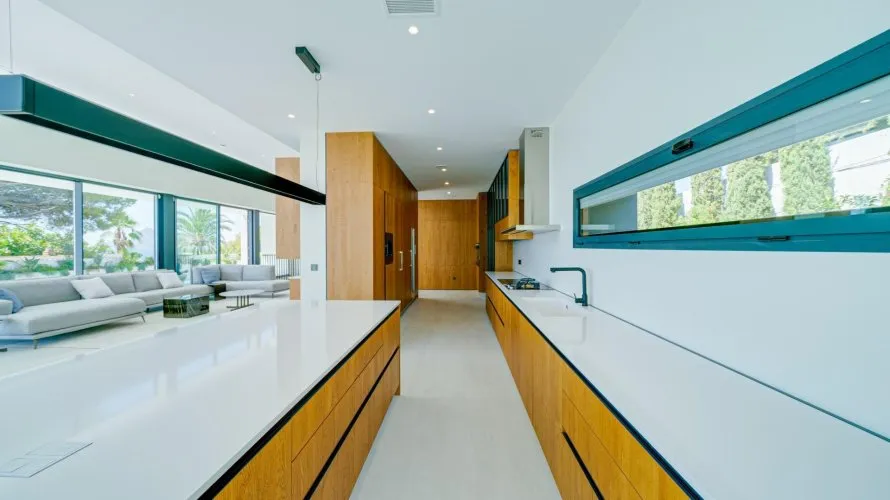 5 bedrooms villa for sale, Altea, Spain No. 473 № 9