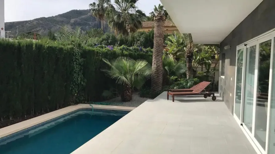 4 bedrooms villa for sale, Albir, Spain No. 539 № 16