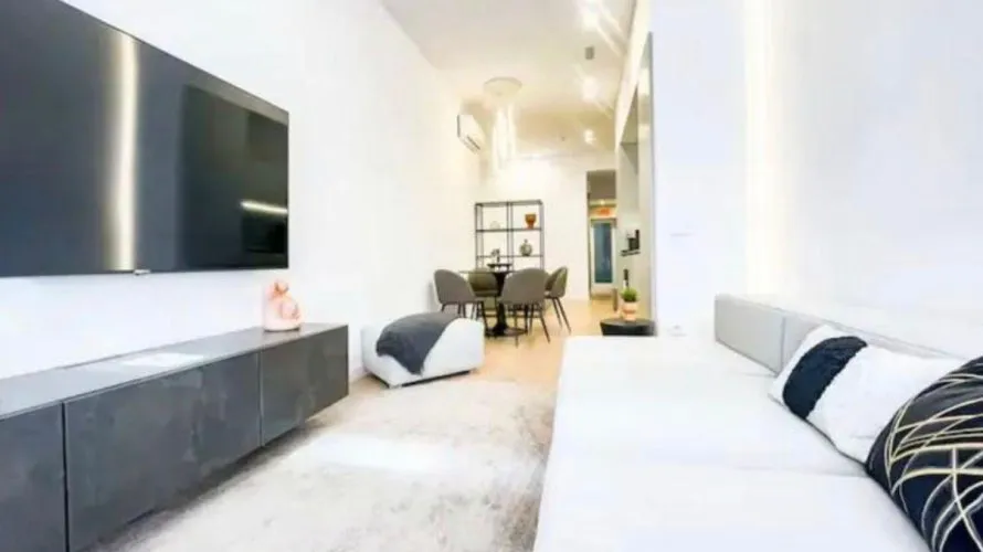 2 bedrooms apartment for sale, Madrid, Spain No. 922 № 11