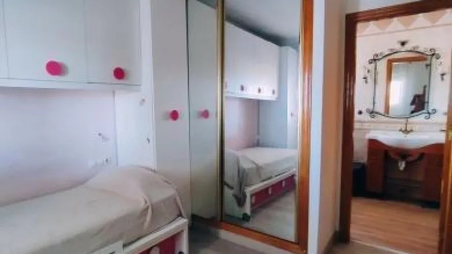 283m² apartment for sale, Torrevieja, Spain No. 619 № 5