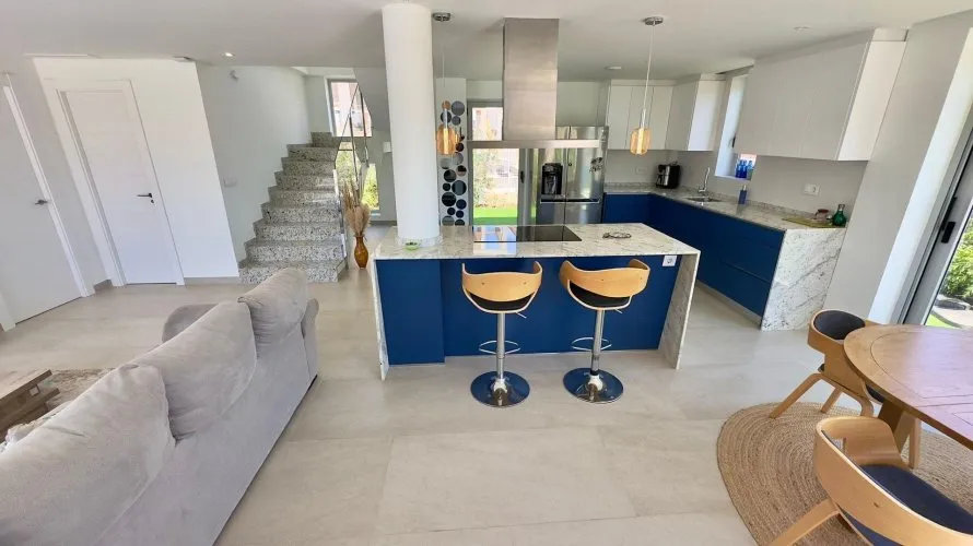 3 bedrooms villa for sale, Finestrat, Spain No. 574 № 21