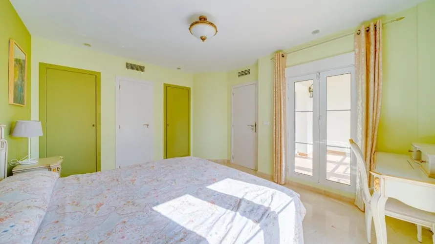 4 bedrooms villa for sale, Finestrat, Spain No. 165 № 22