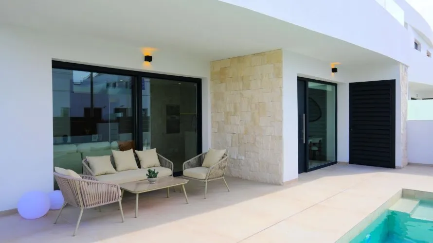 3 bedrooms villa for sale, Dolores, Spain No. 145 № 9