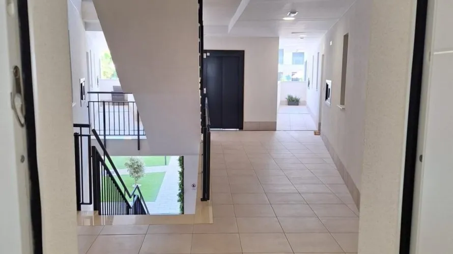 2 bedrooms apartment for sale, Villamartin, Spain No. 555