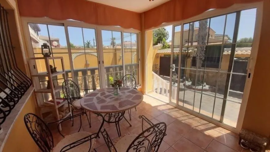 283m² apartment for sale, Torrevieja, Spain No. 619 № 25