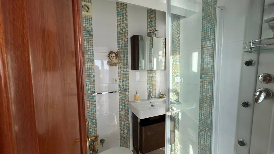 2 bedrooms apartment for sale, Benidorm, Spain No. 652 № 17