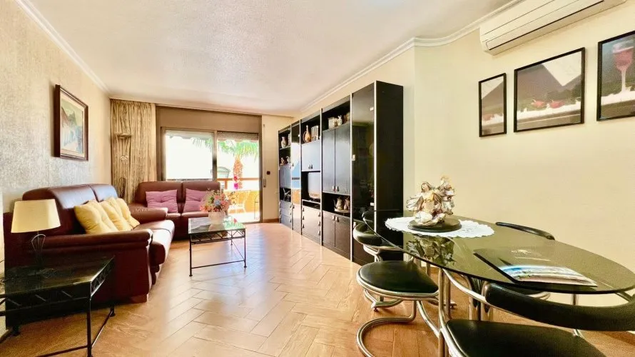 3 bedrooms apartment for sale, Torrevieja, Spain No. 156 № 10