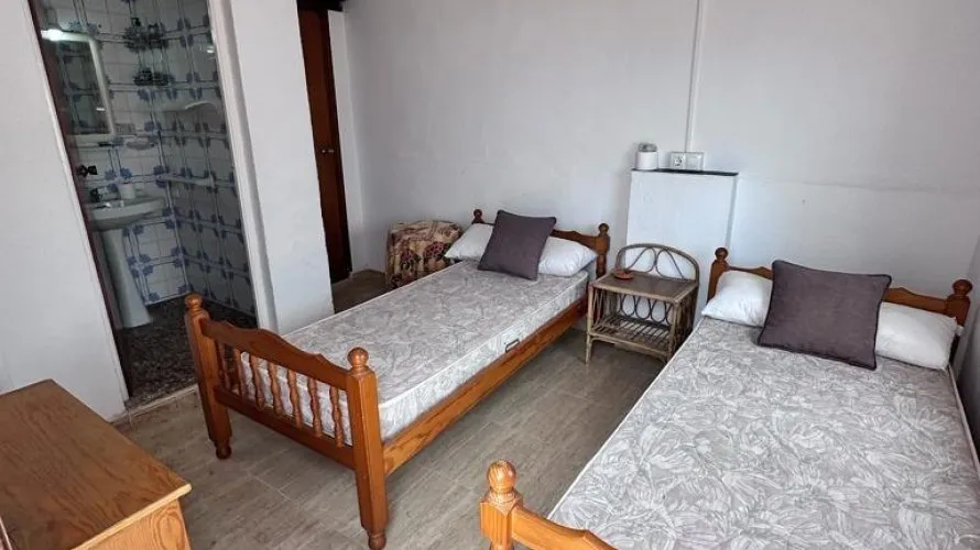 4 bedrooms penthouse for sale, La Mata, Spain No. 469 № 14