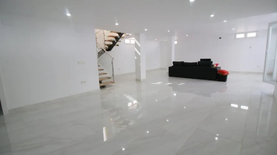 4 bedrooms apartment for sale, La Torre, Spain No. 319 № 21