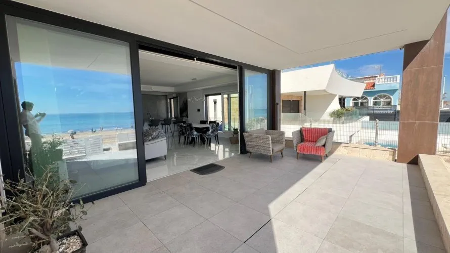 5 bedrooms villa for sale, La Mata, Spain No. 613 № 4