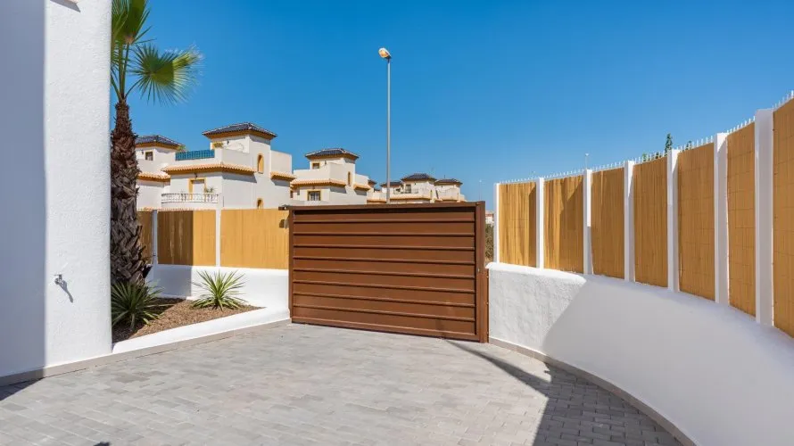 3 bedrooms villa for sale, Los Alcazares, Spain No. 827 № 3