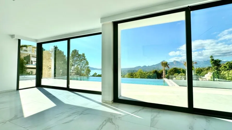 5 bedrooms villa for sale, Zona Altea Hills, Spain No. 112 № 18