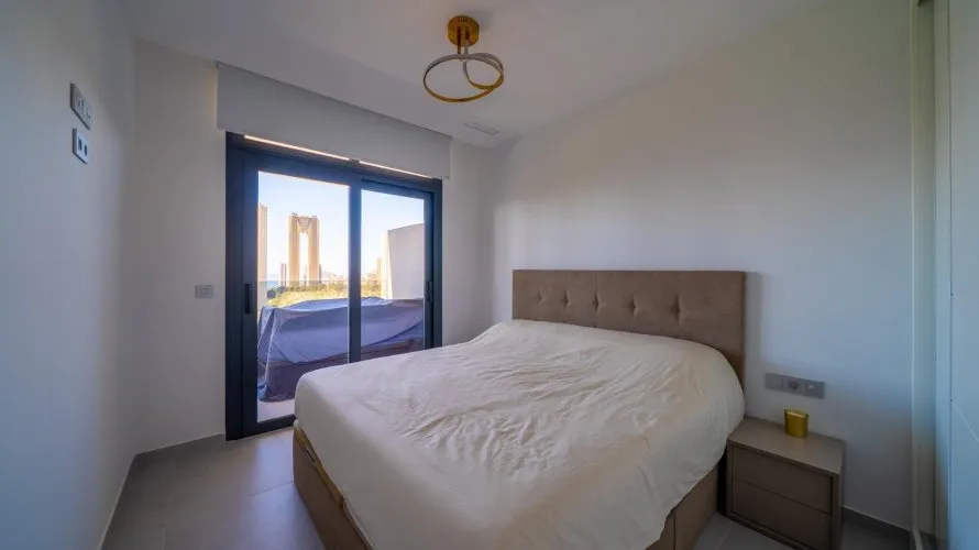 2 bedrooms apartment for sale, Benidorm, Spain No. 919 № 11