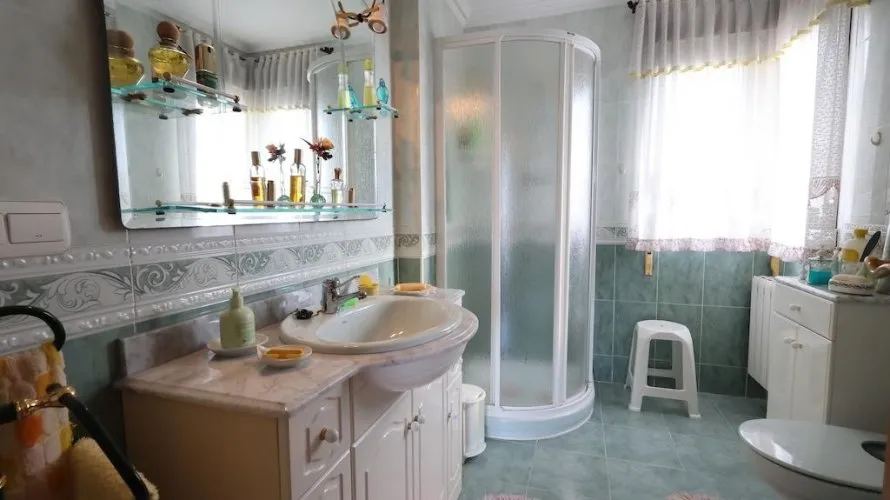 5 bedrooms apartment for sale, Alicante, Spain No. 926 № 14