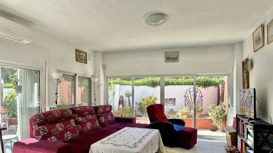 4 bedrooms villa for sale, L'Alfàs del Pi, Spain No. 452 № 15