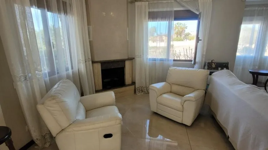 5 bedrooms villa for sale, Ciudad Quesada, Spain No. 548 № 4
