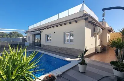 4 bedrooms villa for sale, Los Balcones, Spain No. 959