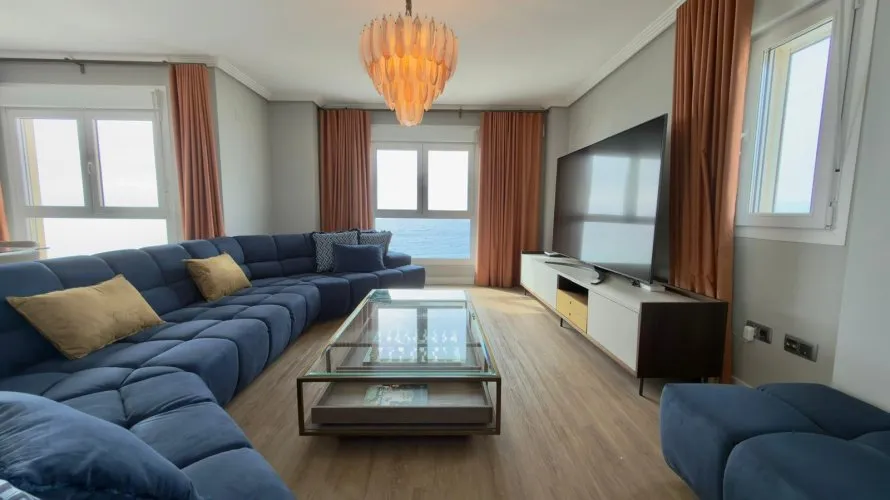 4 bedrooms penthouse for sale, Villajoyosa, Spain No. 1132