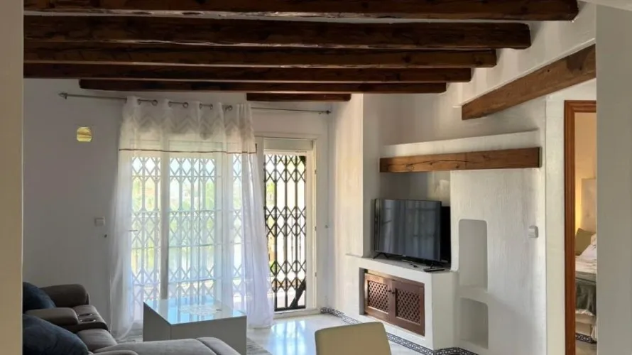2 bedrooms apartment for sale, Torrevieja, Spain No. 995 № 11