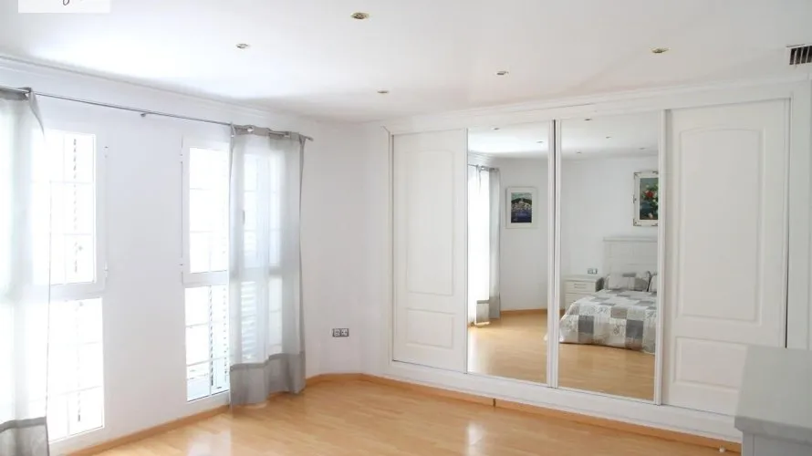 4 bedrooms apartment for sale, L'Eliana, Spain No. 1313 № 2
