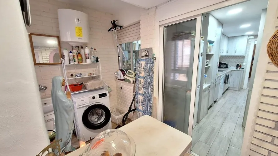 1 bedroom apartment for sale, Torrevieja, Spain No. 2118 № 12