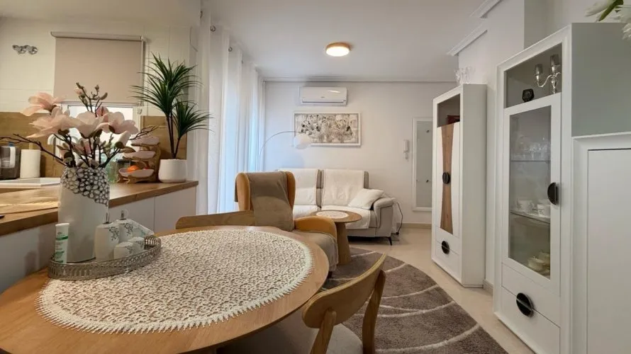 3 bedrooms apartment for sale, Torrevieja, Spain No. 2165 № 14
