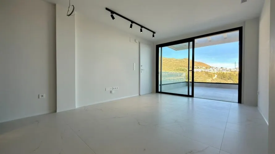 2 bedrooms apartment for sale, Finestrat, Spain No. 979 № 6