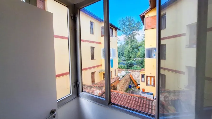 1 bedroom apartment for sale, Oviedo, Spain No. 2063 № 2