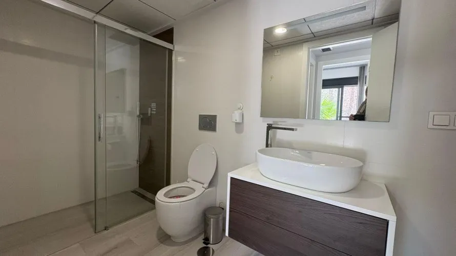 2 bedrooms apartment for sale, Villamartin, Spain No. 1002 № 11