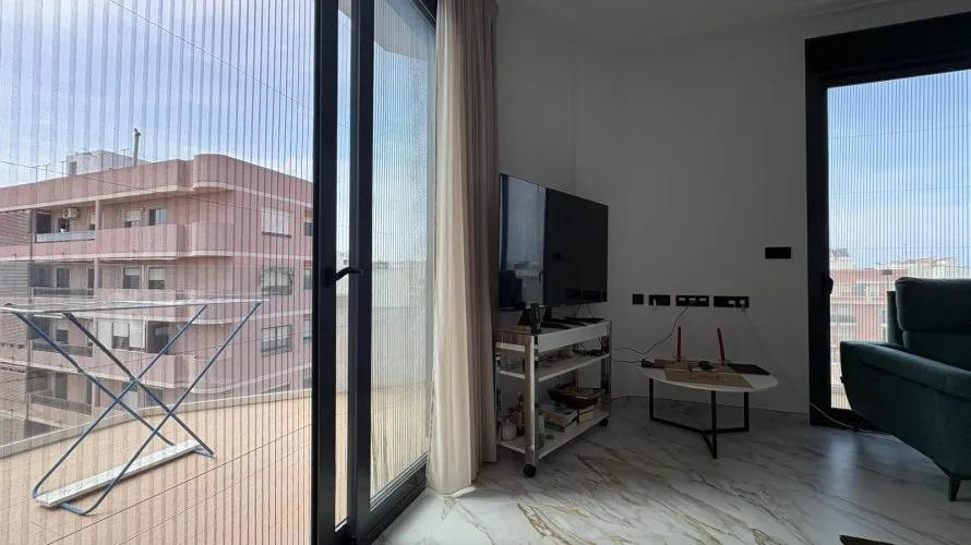 1 bedroom penthouse for sale, Guardamar del Segura, Spain No. 1999 № 13