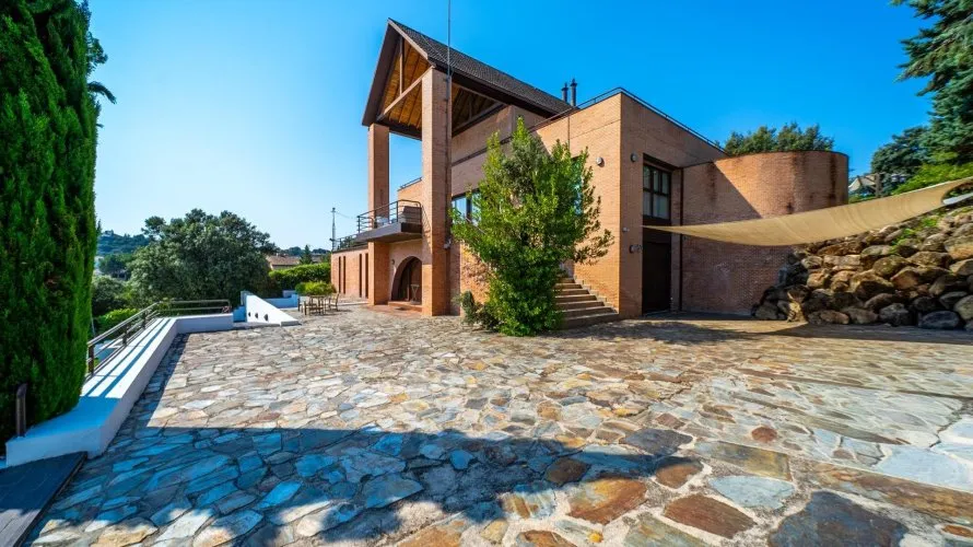 8 bedrooms apartment for sale, Las Rozas de Madrid, Spain No. 2000 № 7