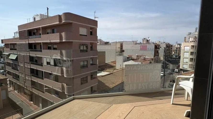1 bedroom penthouse for sale, Guardamar del Segura, Spain No. 1999 № 17